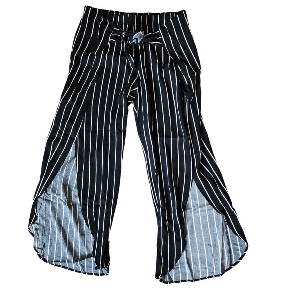 Lavendar Sky Striped Split Plazzo Pants Small